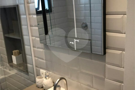 Apartamento à venda com 4 quartos, sendo 3 suítes, em Indianópolis, São Paulo, SP