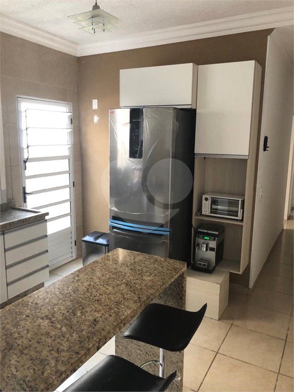 Casa à venda com 3 quartos, sendo 1 suíte,  em Vila Suissa, Mogi das Cruzes, SP