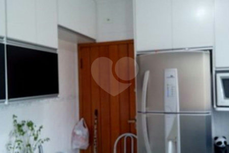 Sobrado à venda com 3 quartos, sendo 1 suíte, em Parque Vitória, São Paulo, SP