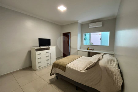 Casa à venda com 2 quartos, sendo 1 suíte, em Jardim Belo Horizonte, Indaiatuba, SP