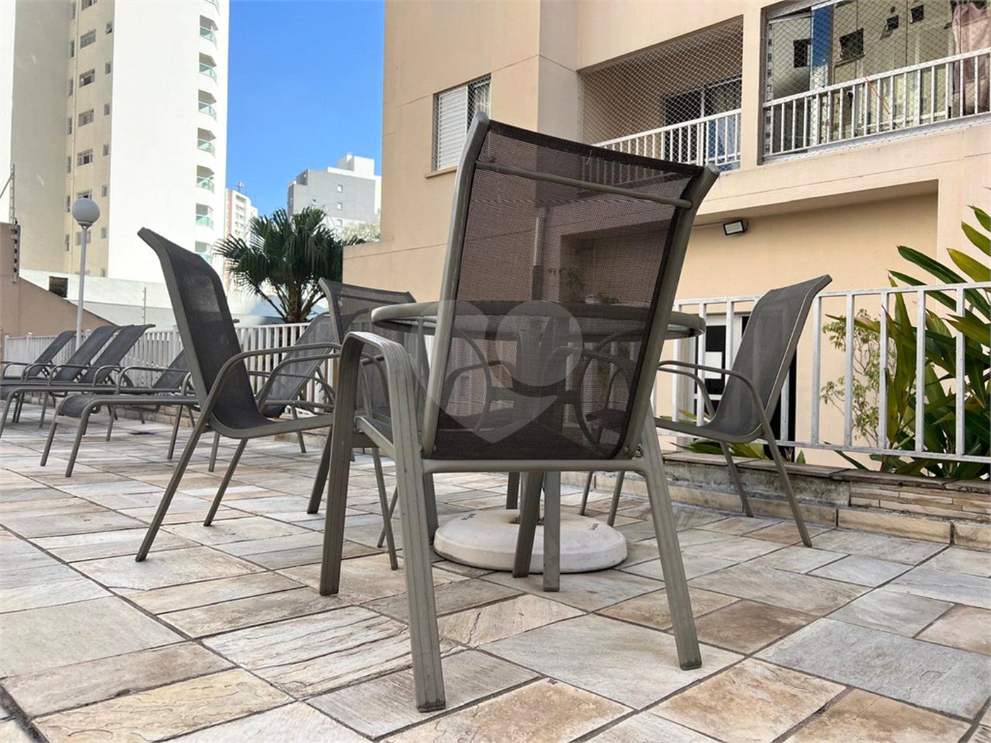 Apartamento à venda com 2 quartos, sendo 1 suíte, em Santa Teresinha, São Paulo, SP