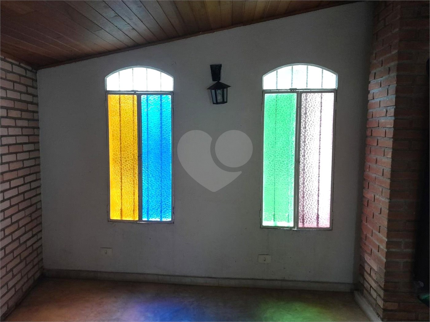 Casa à venda com 6 quartos, sendo 3 suítes, em Rolinópolis, São Paulo, SP