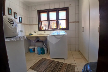 Casa à venda com 3 quartos, sendo 2 suítes, em Jardim Brogotá, Atibaia, SP