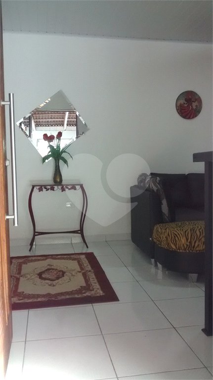 Sobrado à venda com 2 suítes em Jardim Obelisco, Poá, SP
