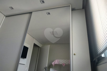 Apartamento à venda com 2 quartos em Parque Ipê, São Paulo, SP