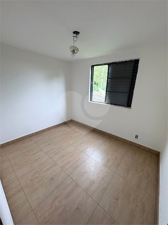 Casa para alugar com 2 quartos no condomínio Estrada do Preju, Itaquaquecetuba - SP