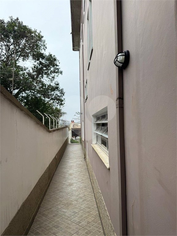 Sobrado à venda com 4 quartos, sendo 3 suítes, em Interlagos, São Paulo, SP