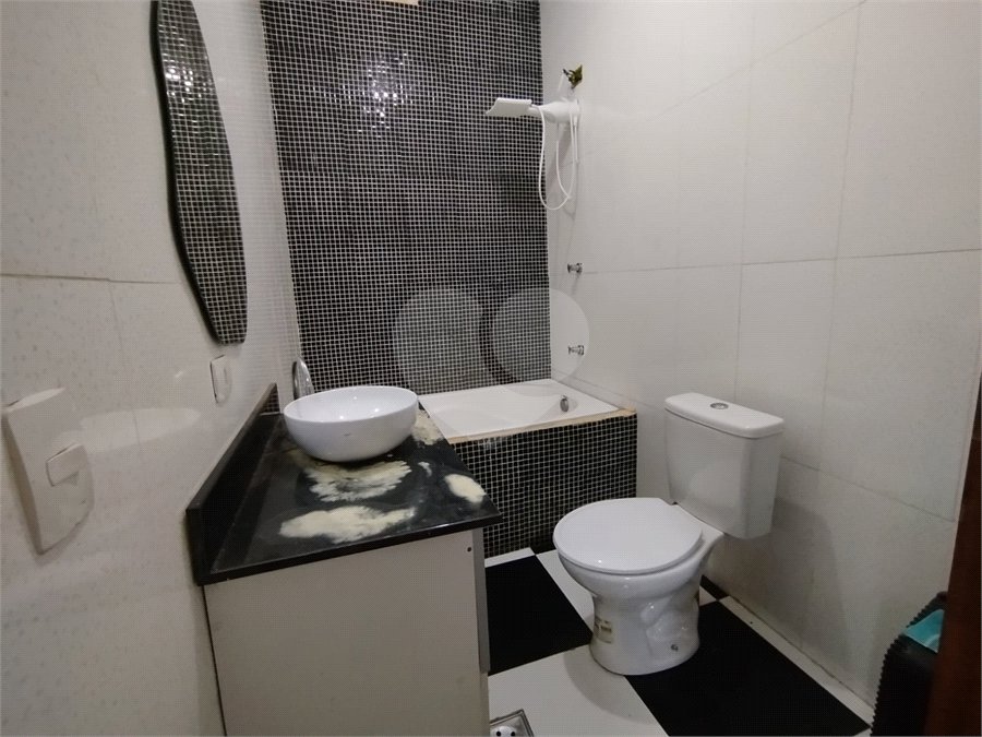 Casa à venda com 3 quartos, sendo 1 suíte, em Real Parque, Votorantim, SP