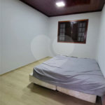 Chácara à venda com 3 quartos, sendo 2 suítes, em Planalto Verde, São Roque, SP