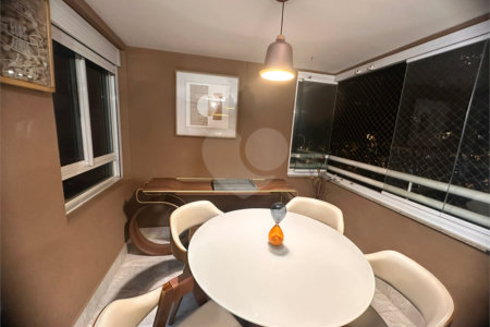Apartamento à venda com 4 quartos, sendo 3 suítes, em Paraíso do Morumbi, São Paulo, SP