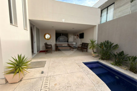 Casa à venda com 4 suítes em Portinho, Cabo Frio, RJ