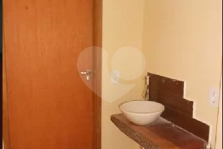 Casa Térrea à venda com 1 quarto em Freguesia do Ó, São Paulo, SP
