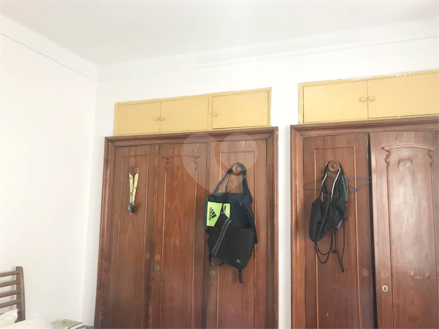Apartamento na Bela Vista de 345m2 com 4 quartos (sendo 1 suíte.