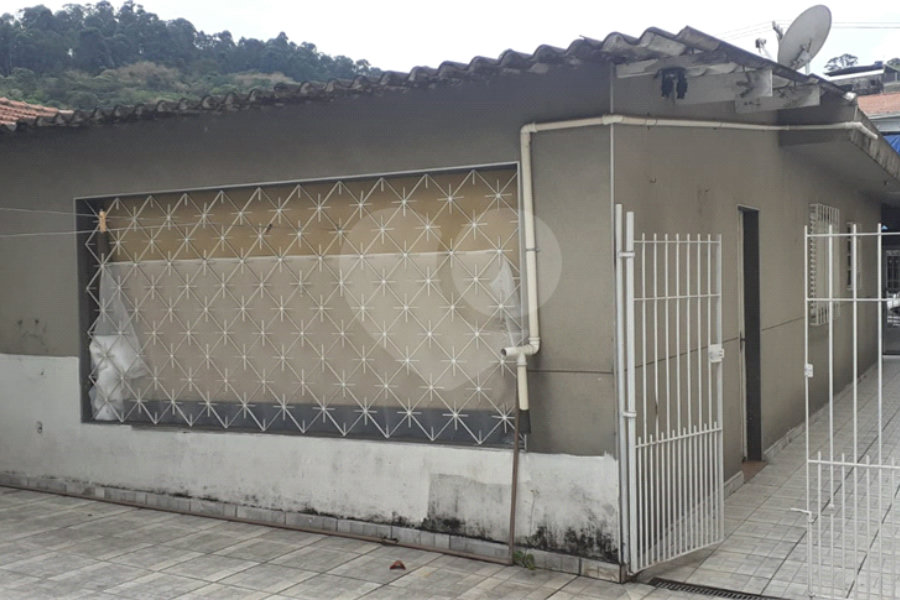 Casa à venda com 6 quartos, sendo 2 suítes, em Freguesia do Ó, São Paulo, SP