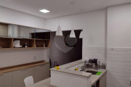 Casa à venda com 2 quartos, sendo 1 suíte, em Vila Anastácio, São Paulo, SP