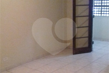 Casa à venda com 3 quartos em Vila Jaguara, São Paulo, SP