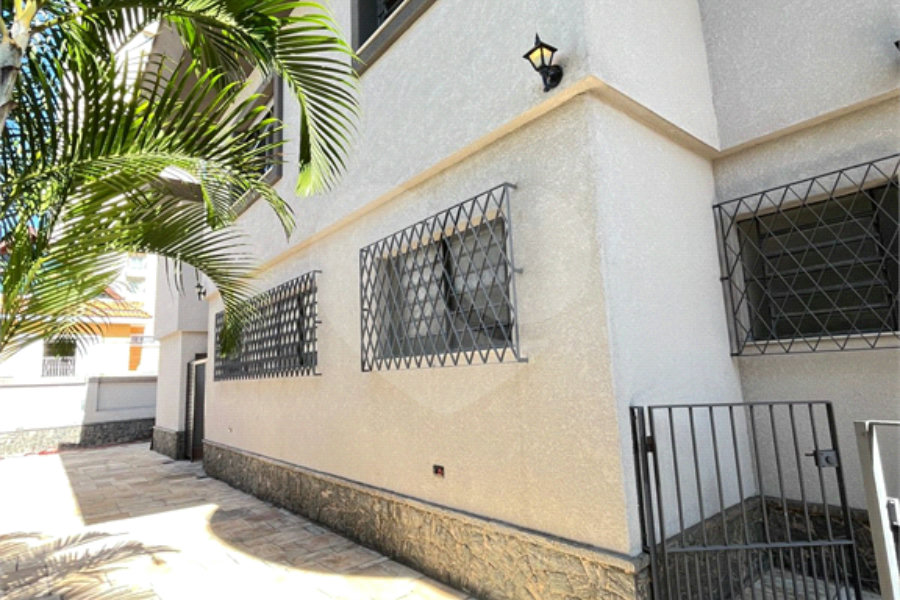Sobrado à venda com 4 quartos, sendo 1 suíte, em Santana, São Paulo, SP