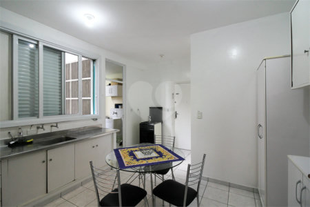 Apartamento à venda com 3 quartos, sendo 1 suíte, em Jardim Paulista, São Paulo, SP