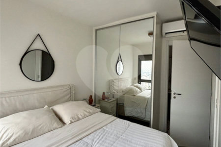 Apartamento à venda com 2 quartos, sendo 1 suíte,  em Vila Romana, São Paulo, SP