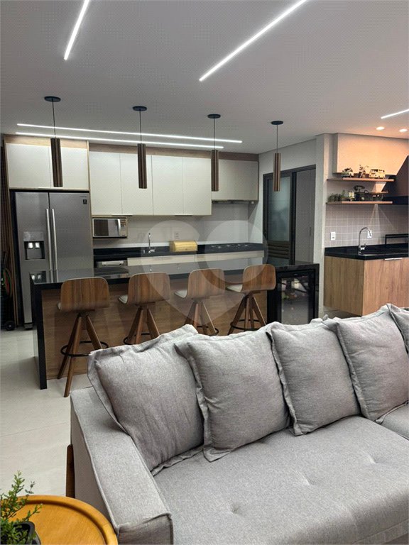 Apartamento à venda com 3 suítes em Vila Assunção, Santo André, SP