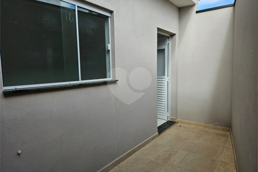 Sobrado à venda com 3 quartos, sendo 1 suíte, em Vila Romero, São Paulo, SP