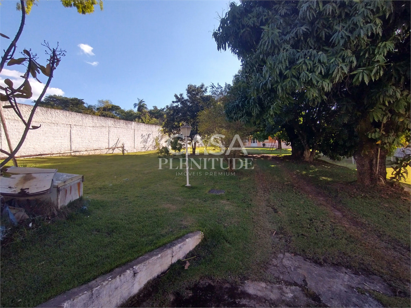 Chácara à venda com 5 quartos, sendo 1 suíte,  em Araçoiaba da Serra, SP