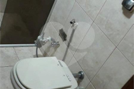 Apartamento à venda com 3 quartos, sendo 1 suíte, em Parque São Jorge, São Paulo, SP