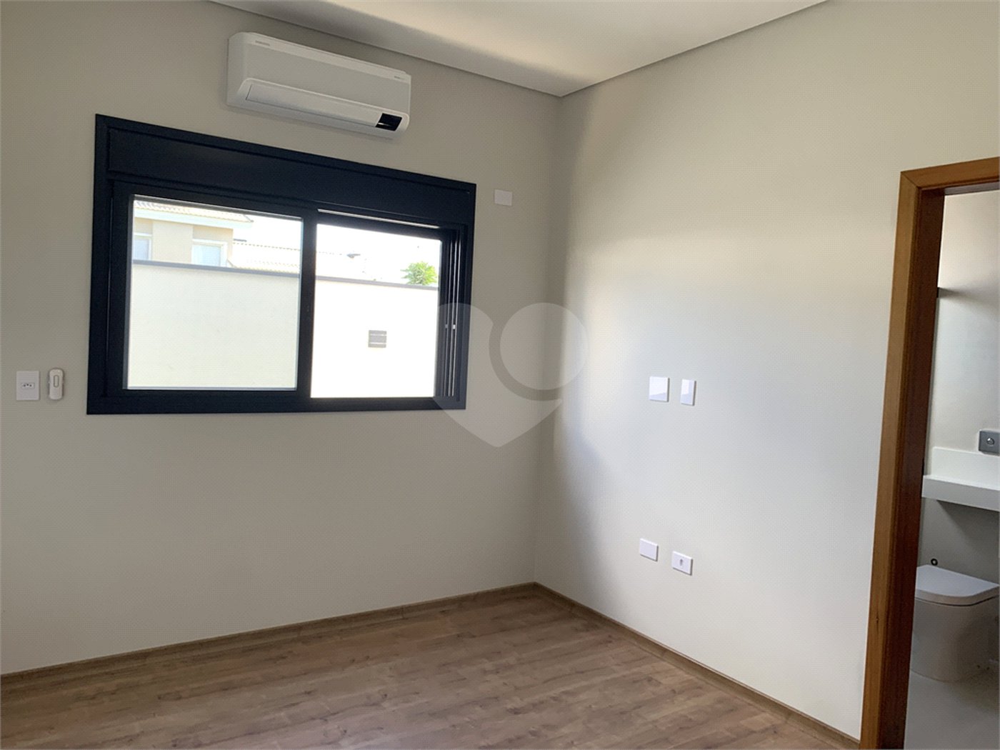Casa à venda com 3 suítes no condomínio Alphaville Nova Esplanada 1, Votorantim - SP