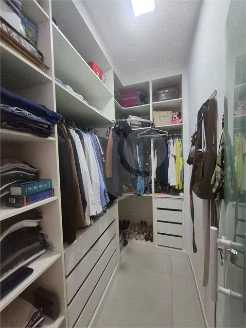 Casa à venda com 3 quartos, sendo 1 suíte, em Campo Grande, Rio de Janeiro, RJ