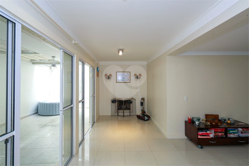 Casa à venda com 4 suítes no condomínio Bellagio, São Paulo - SP