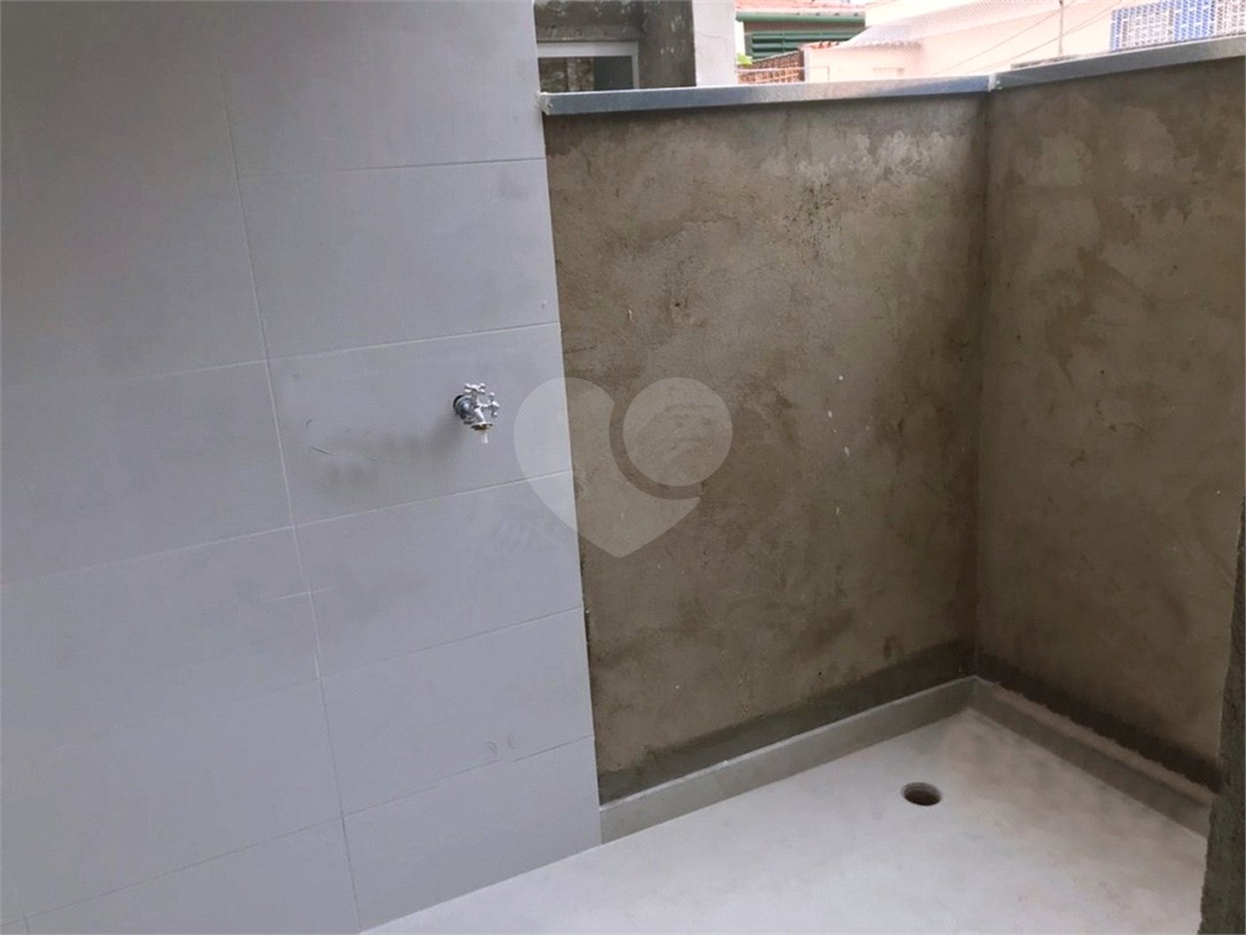 Casa à venda com 2 suítes no condomínio Residence Adelina, São Paulo - SP