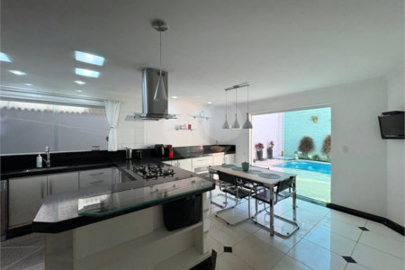 Casa à venda com 3 suítes no condomínio Lago da Boa Vista, Sorocaba - SP