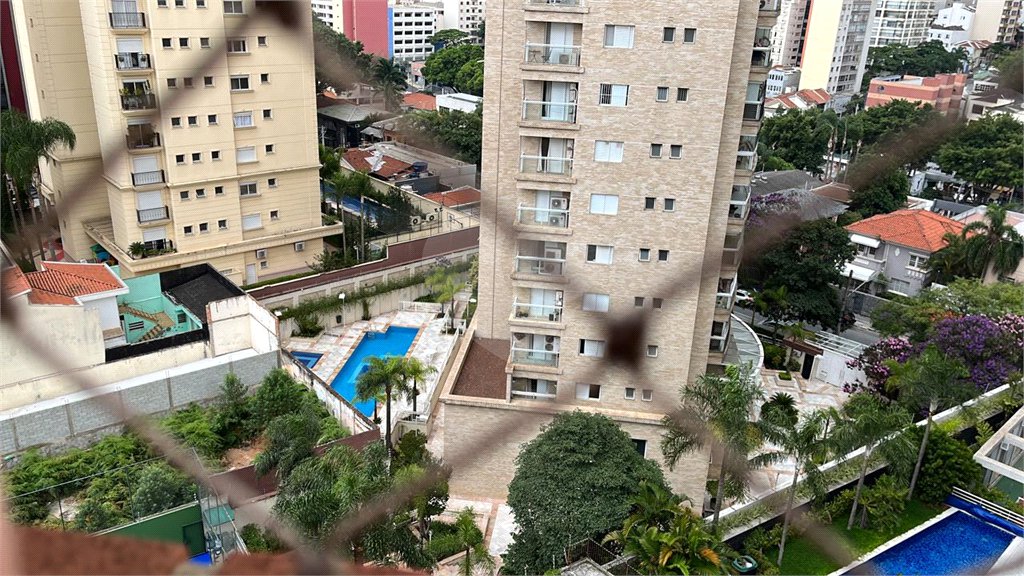 Apartamento à venda com 3 quartos, sendo 2 suítes, em Perdizes, São Paulo, SP