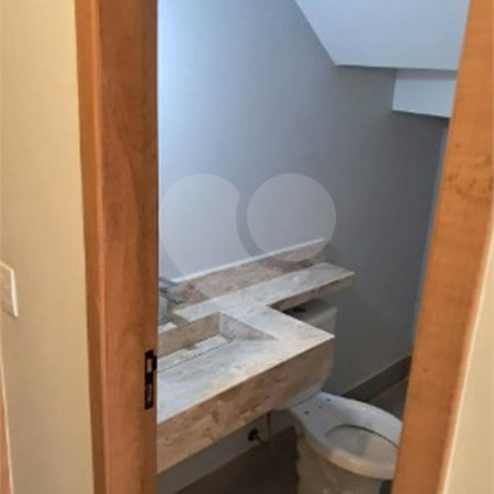 Sobrado à venda com 2 quartos, sendo 1 suíte, em Vila Nina, São Paulo, SP