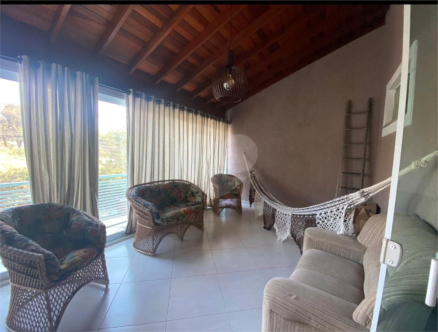 Casa à venda com 3 quartos, sendo 1 suíte,  em Parque Almerinda Pereira Chaves, Jundiaí, SP