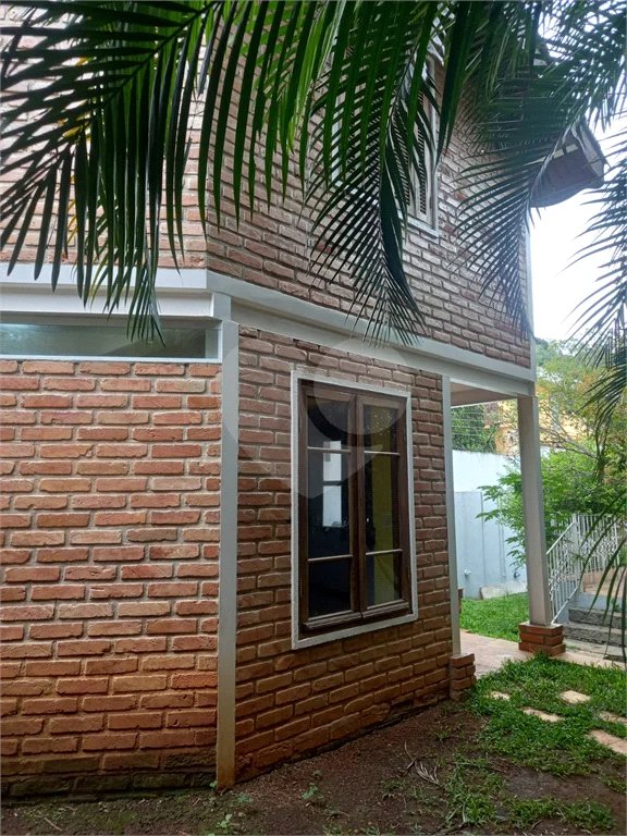 Casa com vista para a Serra