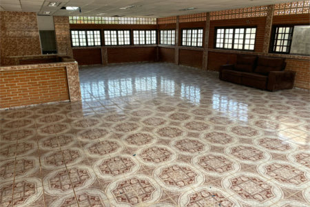 Casa à venda com 3 suítes em Vila Oceania, Poá, SP