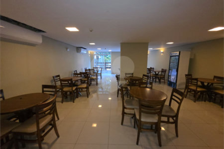 Apartamento à venda com 4 quartos, sendo 2 suítes, em Vila Paulicéia, São Paulo, SP