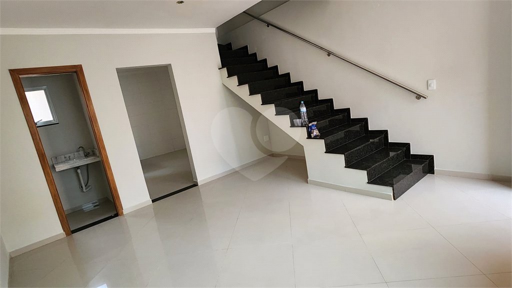 Sobrado à venda com 3 quartos, sendo 1 suíte, em Água Fria, São Paulo, SP