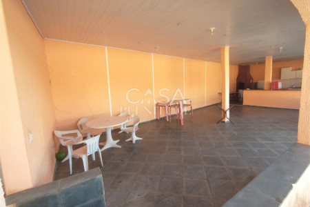 Chácara à venda com 5 quartos, sendo 1 suíte,  em Araçoiaba da Serra, SP