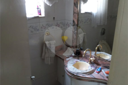Casa à venda com 5 quartos, sendo 2 suítes, em Jabaquara, São Paulo, SP