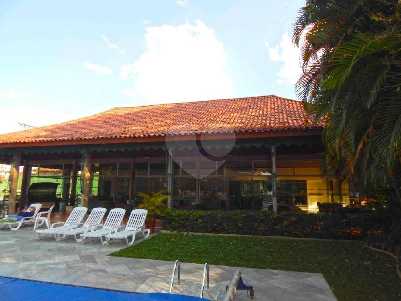 Apartamento à venda com 4 suítes em Jardim Marajoara, São Paulo, SP