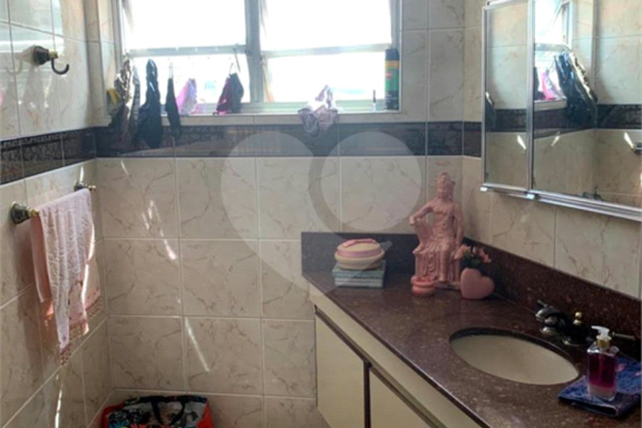 Sobrado à venda com 3 quartos, sendo 1 suíte, em Vila Guilherme, São Paulo, SP
