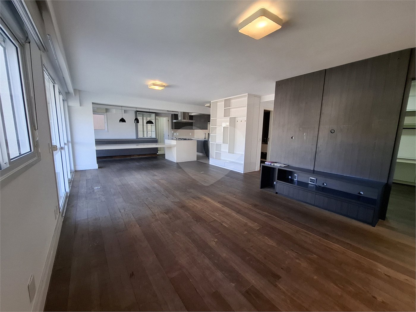 Apartamento à venda com 3 suítes em Vila Ipojuca, São Paulo, SP