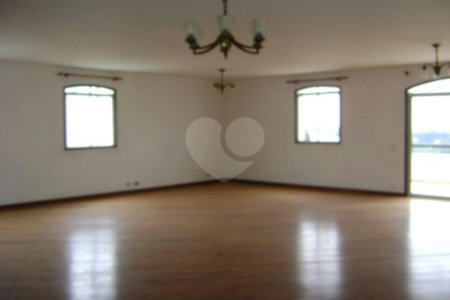Cobertura à venda com 3 quartos, sendo 2 suítes, em Vila Sofia, São Paulo, SP