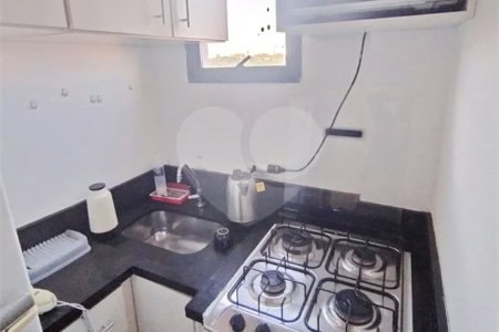 Apartamento mobiliado em Moema, - 1 quarto, sala e cozinha - 1 vaga