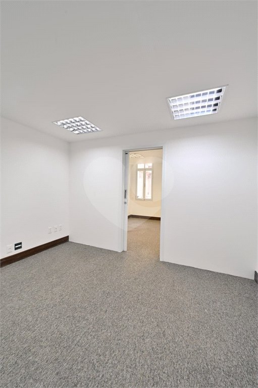 Sala à venda ou para alugar no Centro, Rio de Janeiro, RJ
