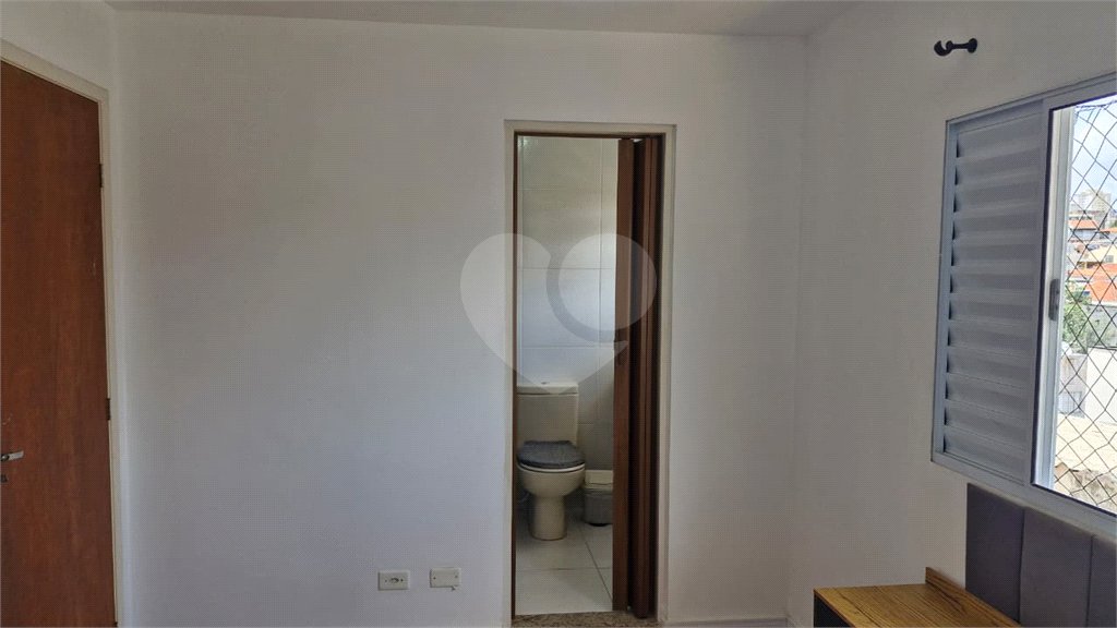 Casa à venda com 2 quartos, sendo 1 suíte, no condomínio A.m.costa, São Paulo - SP