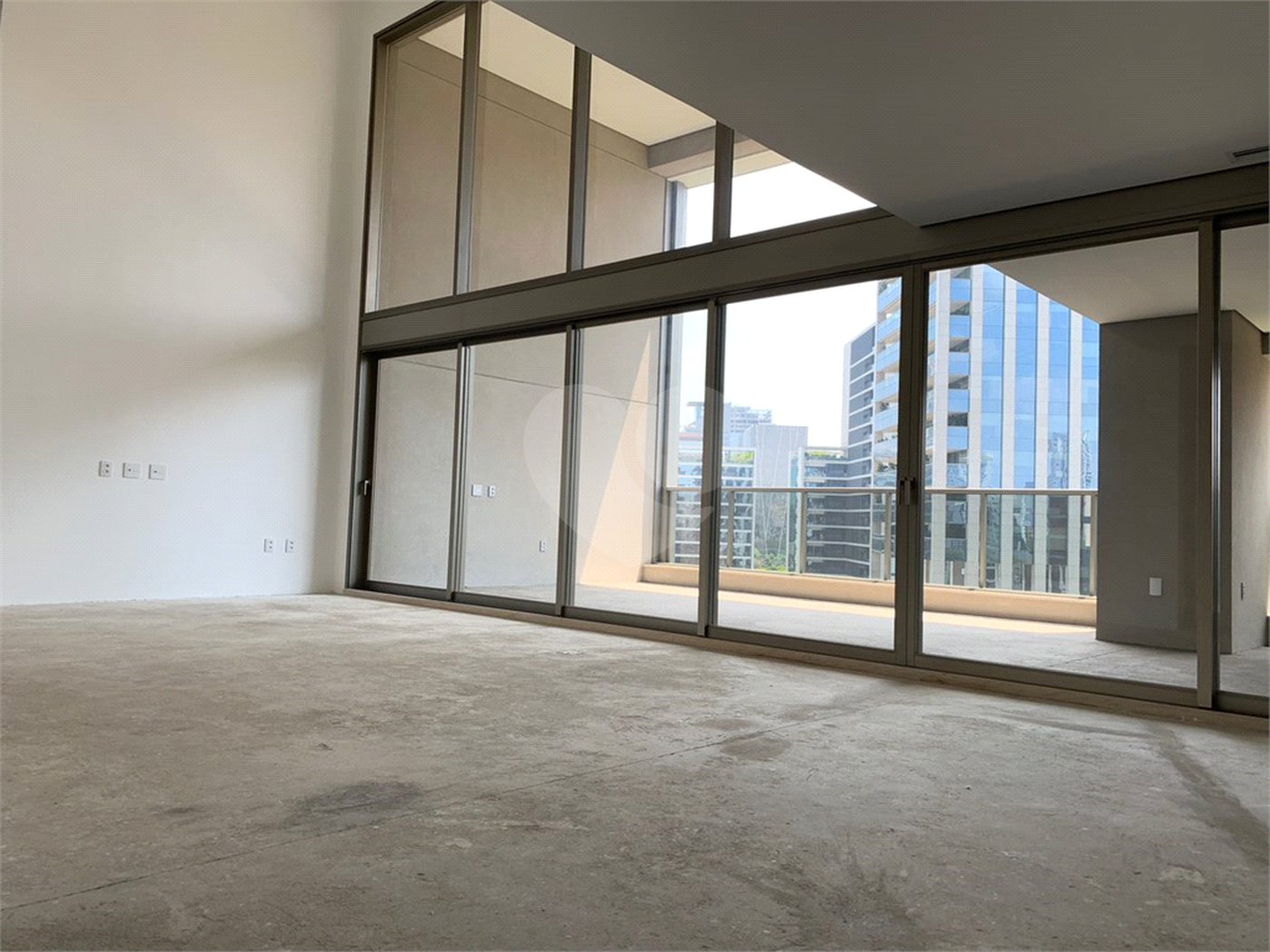 Apartamento à venda com 4 suítes em Vila Olímpia, São Paulo, SP