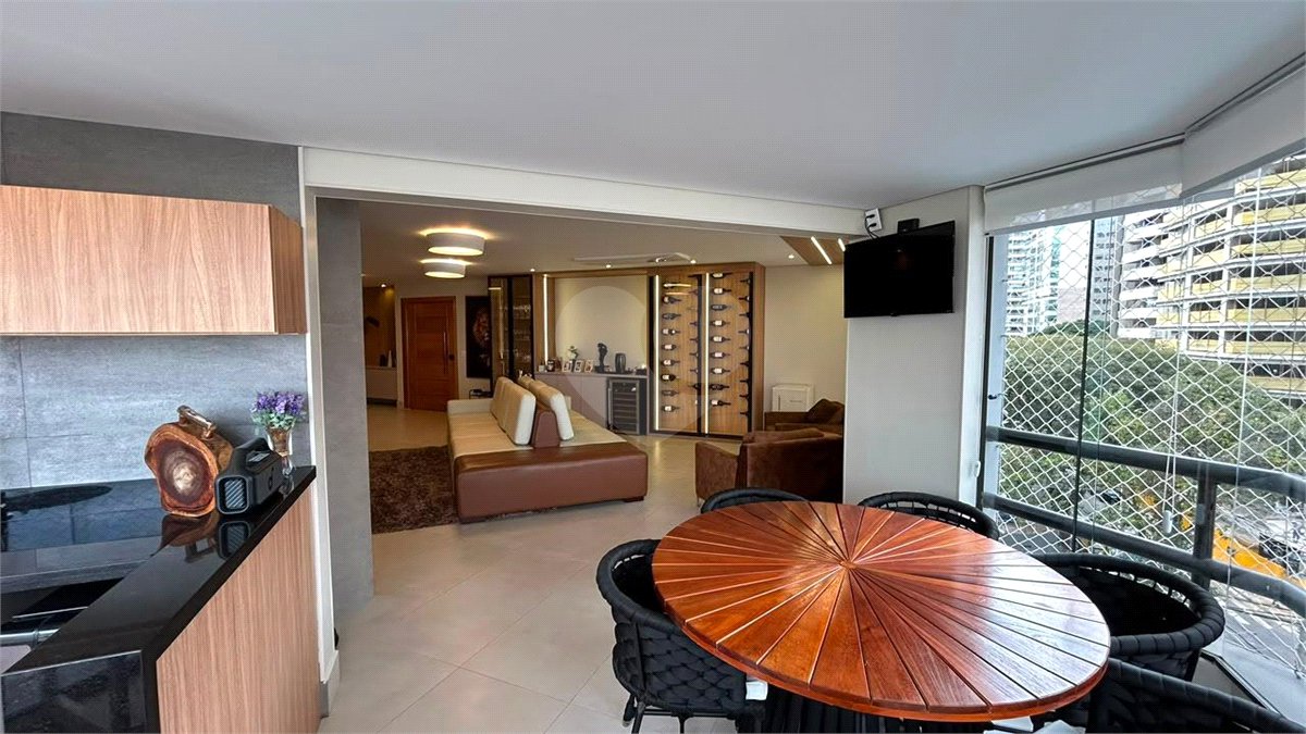Apartamento à venda com 3 suítes no Centro, São Bernardo do Campo, SP
